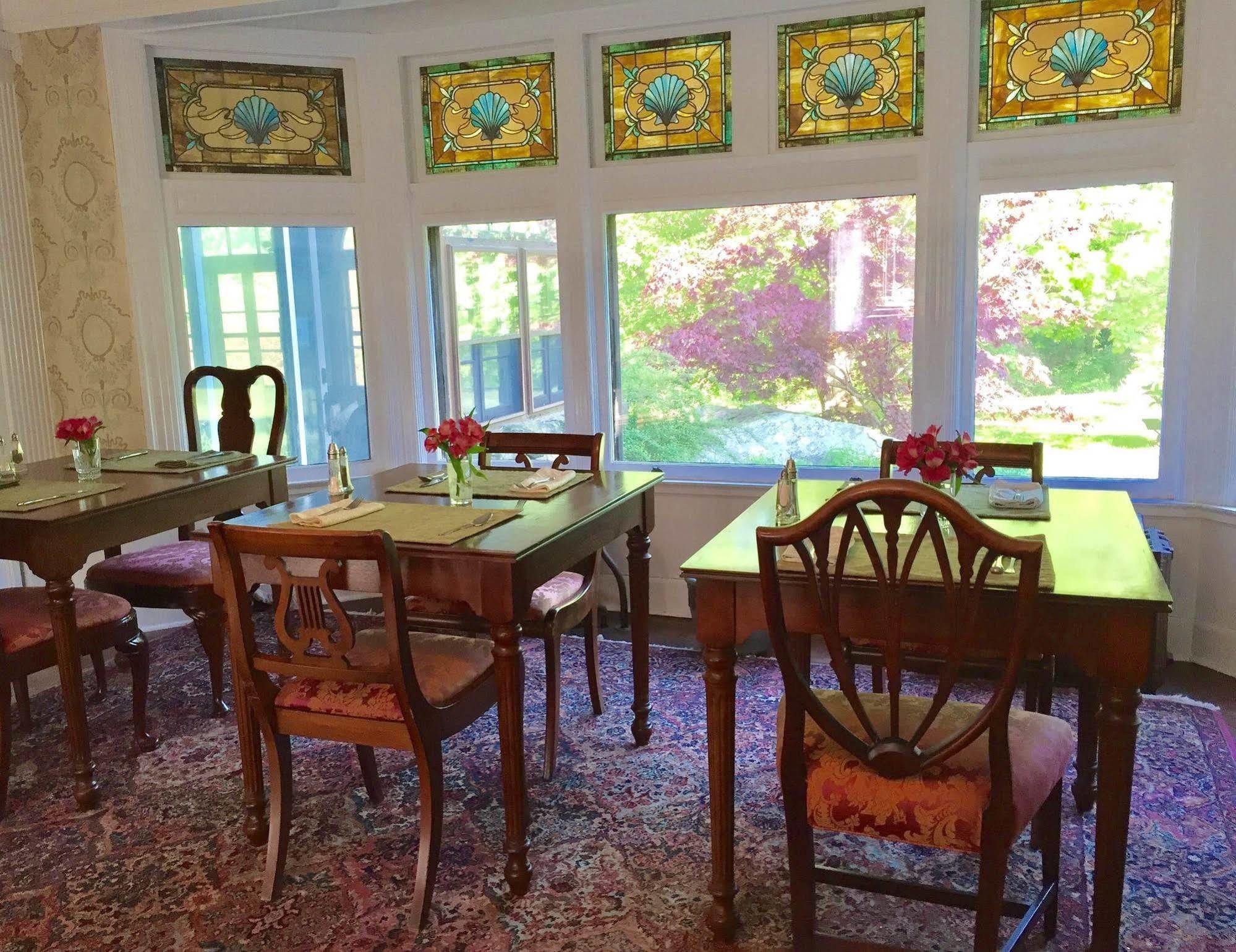 Manor House Bed & Breakfast Norfolk エクステリア 写真